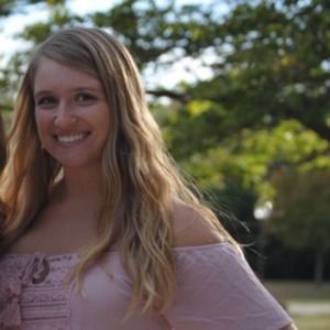 Meet your Posher, Victoria